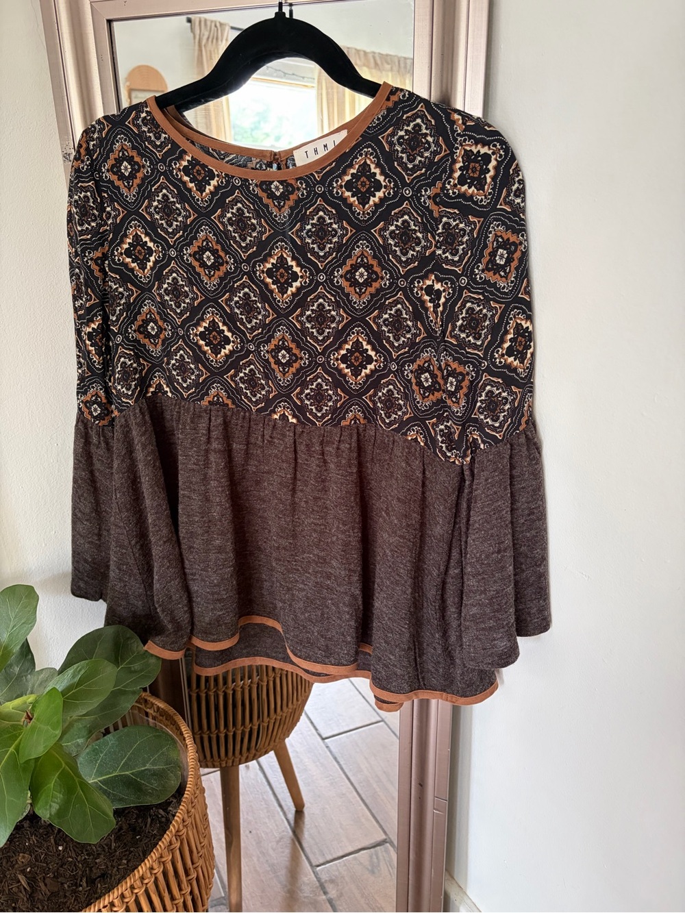THML Women's Brown Patterned Peplum Top Long Sleeve XS
